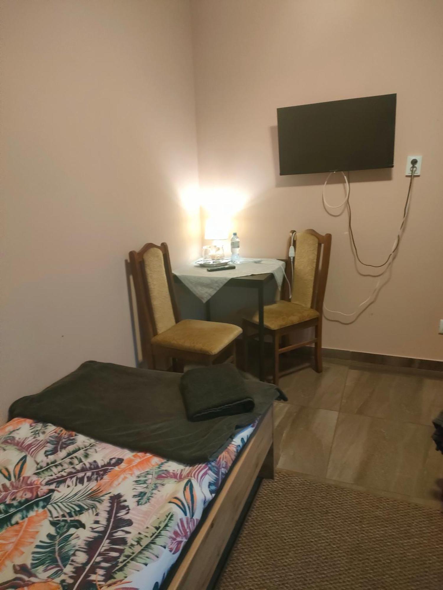 Dworek Zawadzkich Kruszyn (Bydgoszcz) Quarto foto